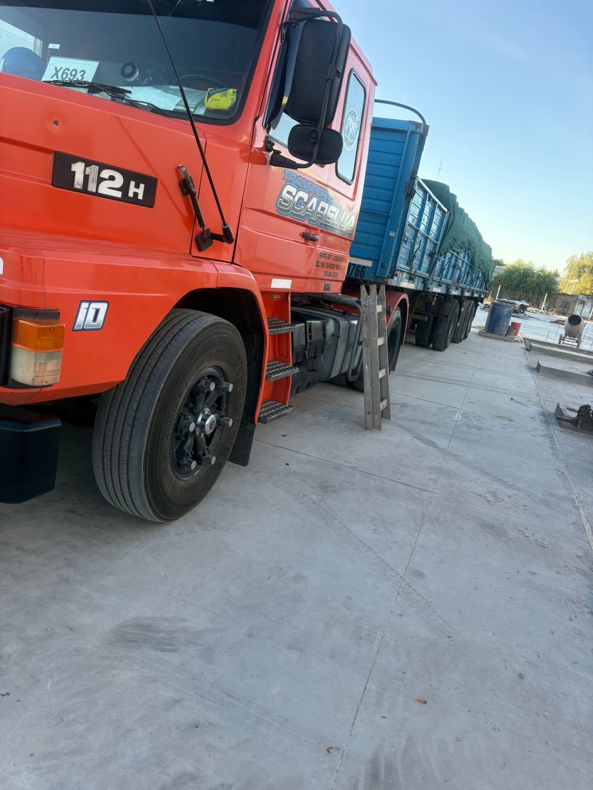 Camiones Transporte Scarella